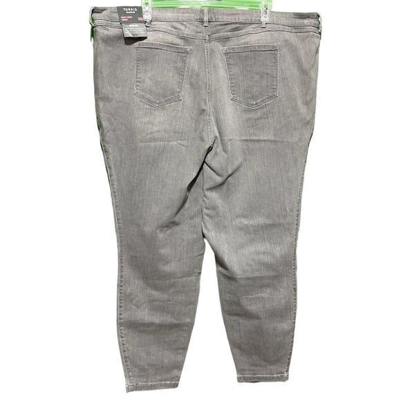 NWT Torrid Women's MidFit Super Skinny Soft High Rise Jean Ascension Size 30R - Picture 4 of 9